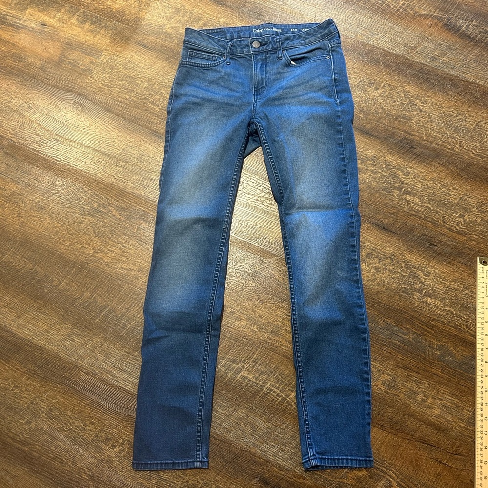 Calvin Klein Jeans 6